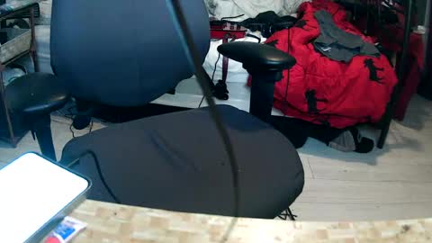 miklouel79 online show from 08-07-26, 06:04