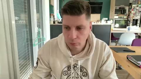 Snapshot of miklp8463 chatting on 02-05-26, 08:08 miklp8463 online show from 02-05-26, 08:08