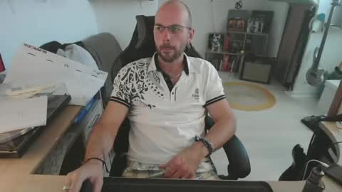 mikmik91 online show from 06-18-26, 12:53