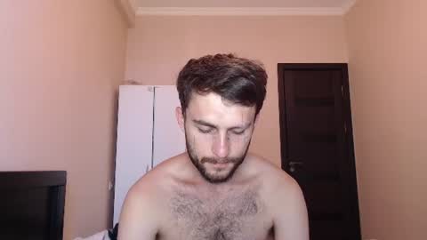 Snapshot of mikw63 chatting on 07-27-26, 07:15 Sin online show from 07-27-26, 07:15