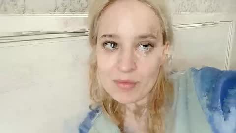 Mila 420 online show from 04-17-26, 01:52