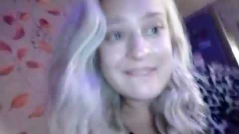 Mila 420 online show from 07-15-26, 04:56