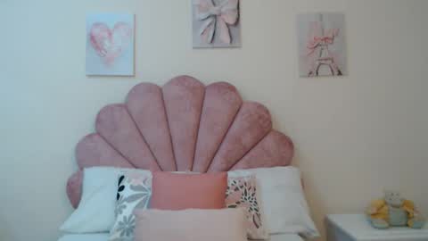 mila_adamss online show from 05-30-26, 11:18