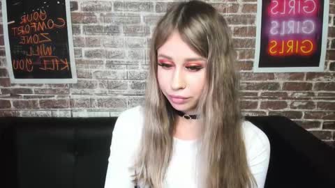 Camilla online show from 09-27-25, 01:54