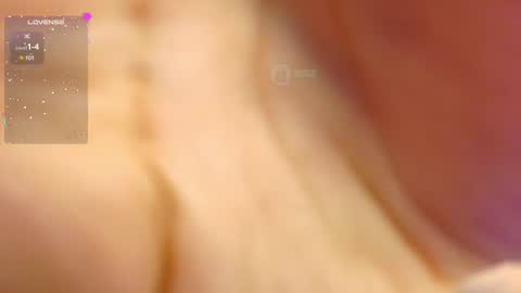 Milena  online show from 02-25-25, 09:42