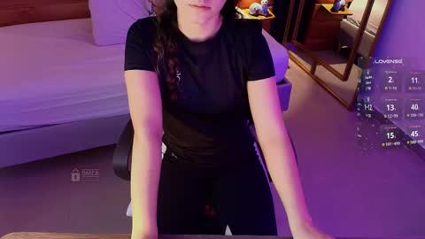 Milena  online show from 04-20-26, 11:13