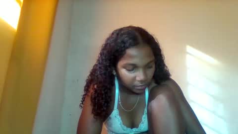 mila_lunah online show from 04-08-26, 04:45