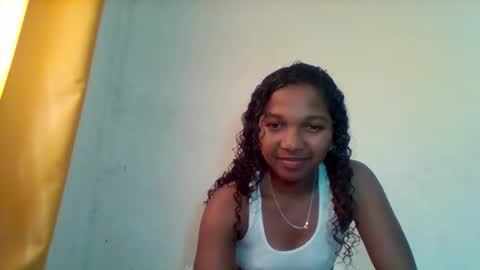 mila_lunah online show from 04-10-26, 07:02