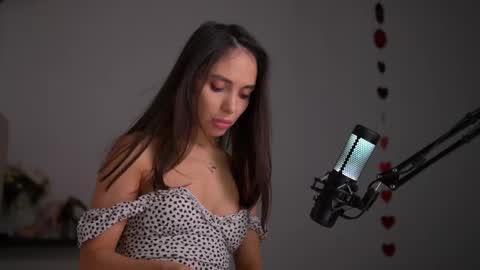 Snapshot of mila_may_ chatting on 02-09-25, 06:11 mila may online show from 02-09-25, 06:11