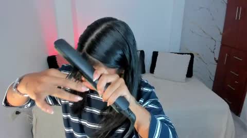 Snapshot of mila_rose1 chatting on 06-05-26, 03:57 martina online show from 06-05-26, 03:57