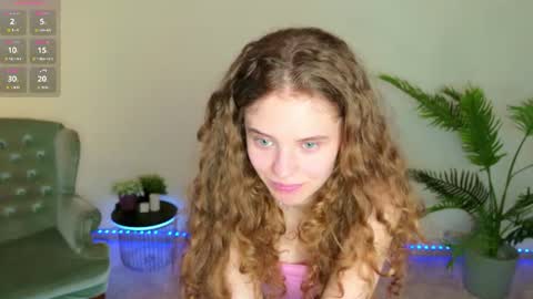 Mila online show from 06-14-26, 07:32