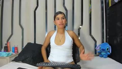 Mila online show from 04-14-26, 01:55