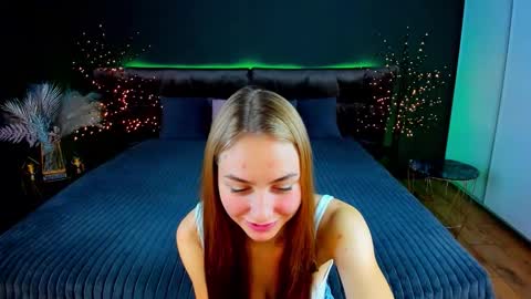 Milla online show from 09-28-25, 05:46