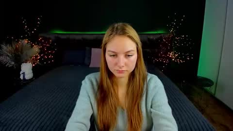 Milla online show from 11-27-25, 06:37