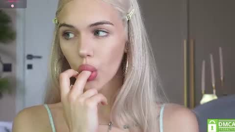 Mila and u can call me sweet bunny online show from 06-12-26, 11:31