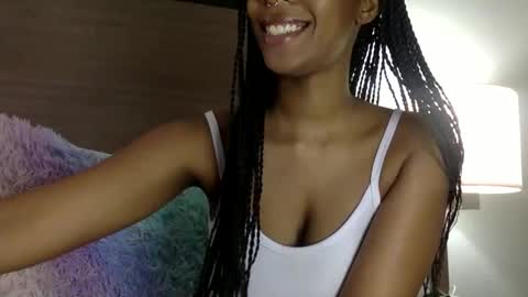 Snapshot of miladreama chatting on 01-21-25, 08:54 Miladreama online show from 01-21-25, 08:54