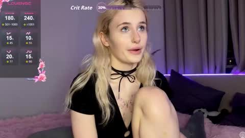 Snapshot of milaelin chatting on 02-24-26, 05:00 Mila online show from 02-24-26, 05:00