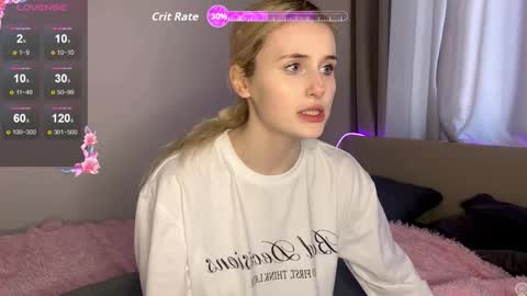 Snapshot of milaelin chatting on 03-15-26, 09:37 Mila online show from 03-15-26, 09:37