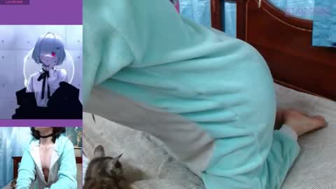 Mila-Lunala online show from 02-28-25, 12:43