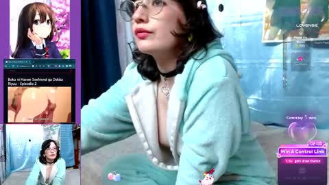 Mila-Lunala online show from 03-11-25, 10:31