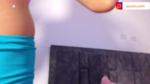 Snapshot of milan_delrey chatting on 01-10-26, 11:23 Sweet Milan online show from 01-10-26, 11:23