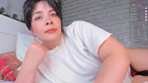 Snapshot of milana_forsy chatting on 12-04-25, 02:15 Milana online show from 12-04-25, 02:15