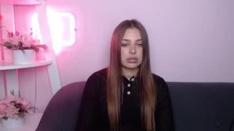 milanaangelas online show from 07-09-26, 05:00