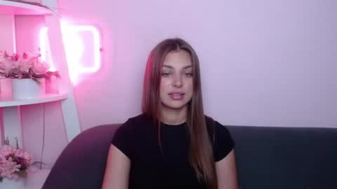milanaangelas online show from 07-20-26, 05:00