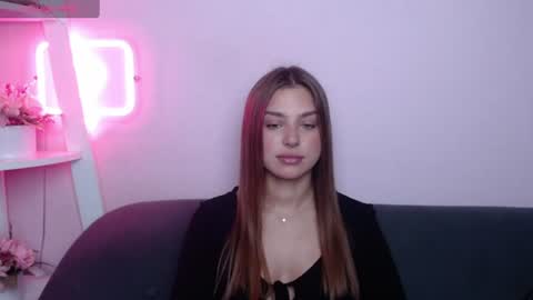 milanaangelas online show from 07-24-26, 04:54