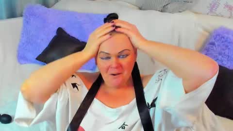 Snapshot of milanabiegert chatting on 02-09-25, 06:26 Lana online show from 02-09-25, 06:26