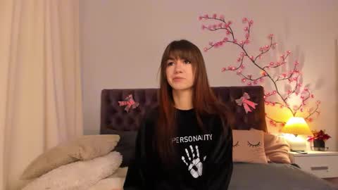 Milana online show from 02-22-26, 06:57