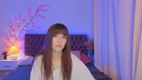 Milana online show from 06-11-26, 05:05