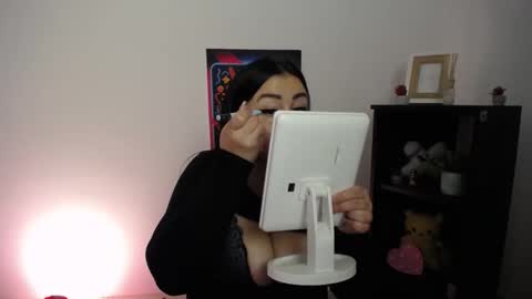 Snapshot of milania_milaa chatting on 10-10-25, 06:56 milania_milaa online show from 10-10-25, 06:56