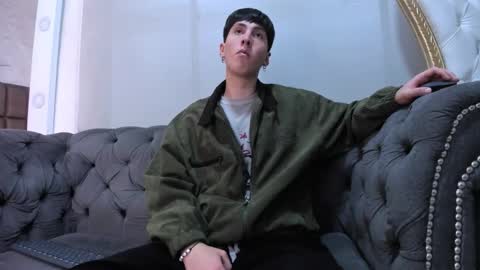 milanstone online show from 11-19-25, 03:56