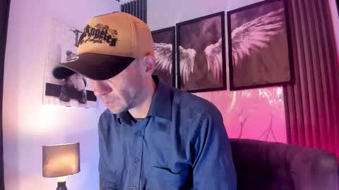 MILAN online show from 03-11-26, 11:38