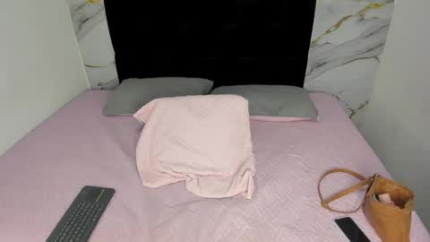 Snapshot of milarossii chatting on 03-05-26, 01:40 MilaRossi online show from 03-05-26, 01:40