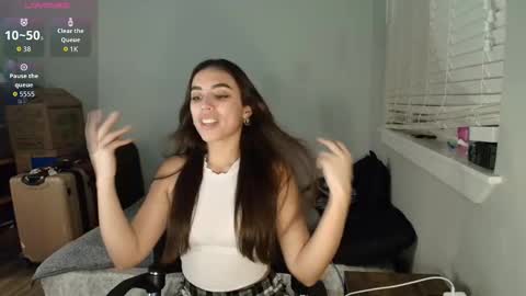 Snapshot of milaseren chatting on 01-08-26, 02:58 Mila online show from 01-08-26, 02:58