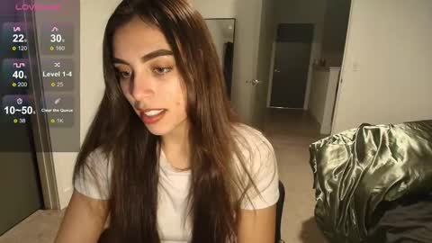 Snapshot of milaseren chatting on 02-11-26, 02:16 Mila online show from 02-11-26, 02:16