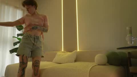 Snapshot of milaskiss chatting on 04-03-26, 07:28 Mila online show from 04-03-26, 07:28