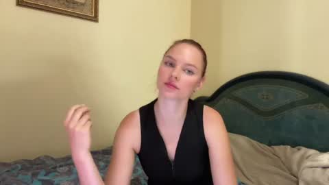 Lana online show from 07-08-26, 03:27