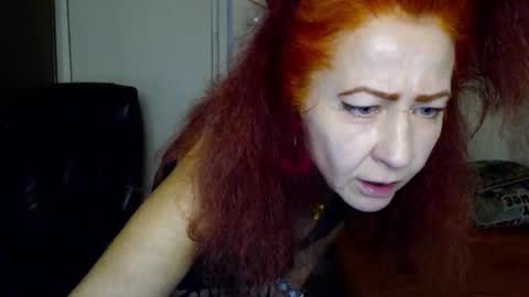 Snapshot of milayadflow chatting on 10-30-25, 04:08 MilayaDFlow online show from 10-30-25, 04:08