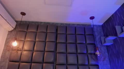 Snapshot of mile_u chatting on 02-16-25, 06:10 Milena online show from 02-16-25, 06:10