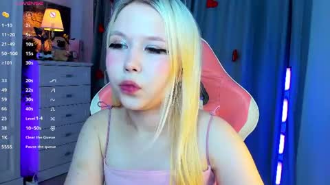 Mia online show from 06-27-26, 11:04