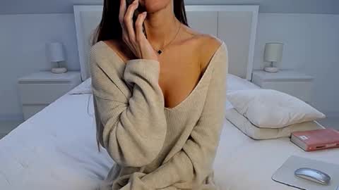 Milena online show from 03-16-26, 05:35