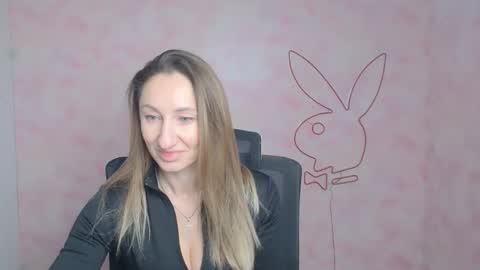 Snapshot of milena_sunny_ chatting on 02-16-26, 06:53 Milena online show from 02-16-26, 06:53