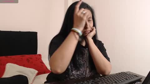 milena online show from 02-21-25, 09:22