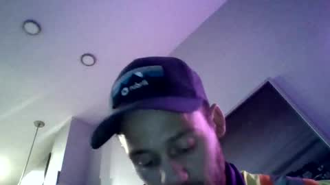 Snapshot of milesd1017 chatting on 05-28-26, 09:06 Miles D online show from 05-28-26, 09:06