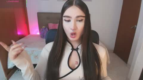 Miley online show from 04-29-26, 01:15