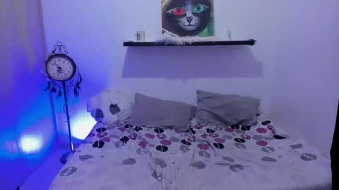 miley_kane online show from 02-23-25, 09:44