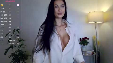 M online show from 07-19-26, 07:45